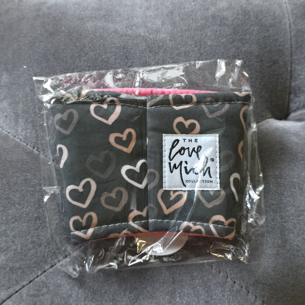 love mich collection small coffee cozy fits dunkin small and grande Starbucks